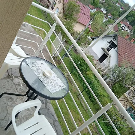 Πανσιόν Milano *